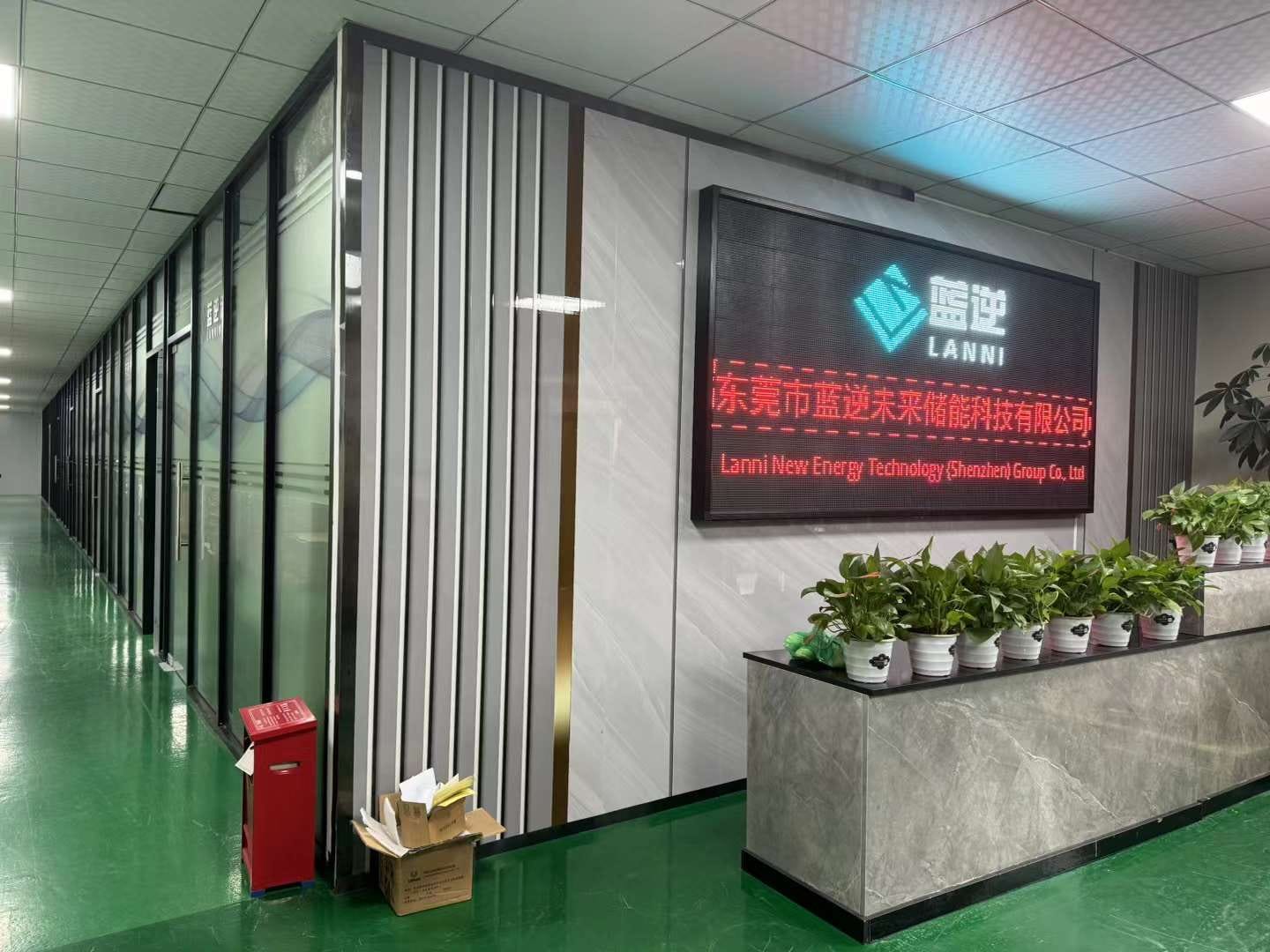 Pin Lưu Trữ Điện Mặt Trời Gia Đình Lanni